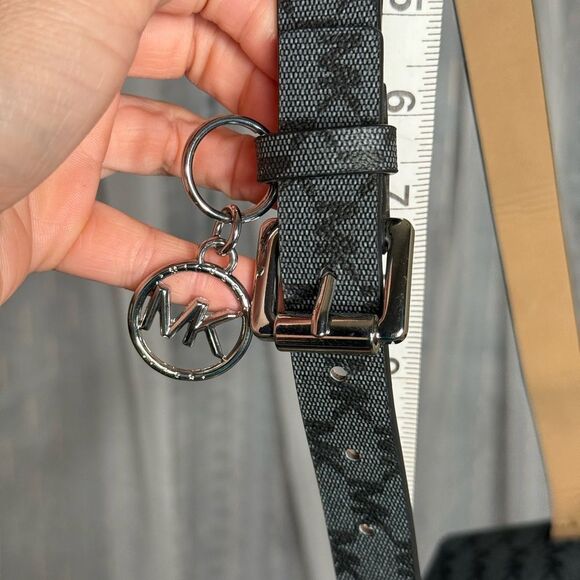 Michael Kors Black and Tan Belt Bag - L/XL - Picture 4 of 8